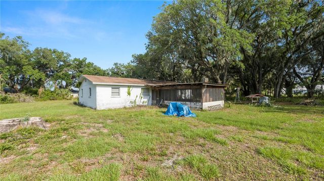 2005 W PIPKIN ROAD, Lakeland, FL 33811