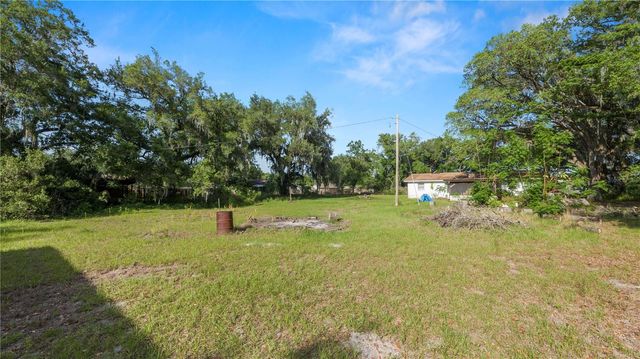 2005 W PIPKIN ROAD, Lakeland, FL 33811