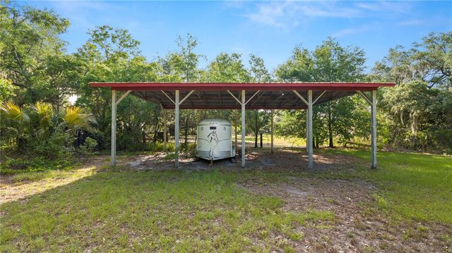 2005 W PIPKIN ROAD, Lakeland, FL 33811