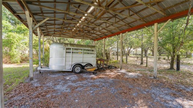 2005 W PIPKIN ROAD, Lakeland, FL 33811