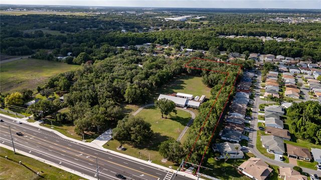 2005 W PIPKIN ROAD, Lakeland, FL 33811