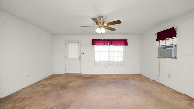 2005 W PIPKIN ROAD, Lakeland, FL 33811