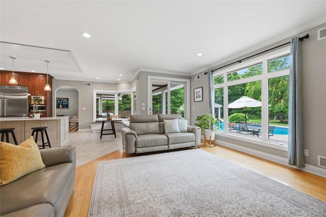 58 South Path, Calverton, NY 11933
