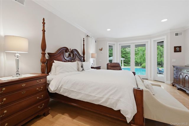58 South Path, Calverton, NY 11933