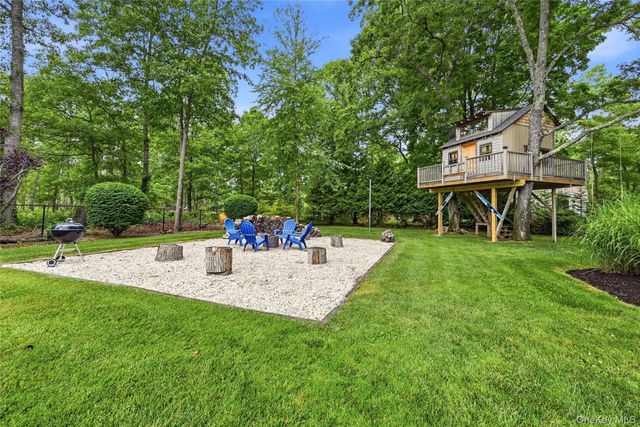58 South Path, Calverton, NY 11933