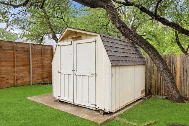 1711 Coral DR, Cedar Park, TX 78613