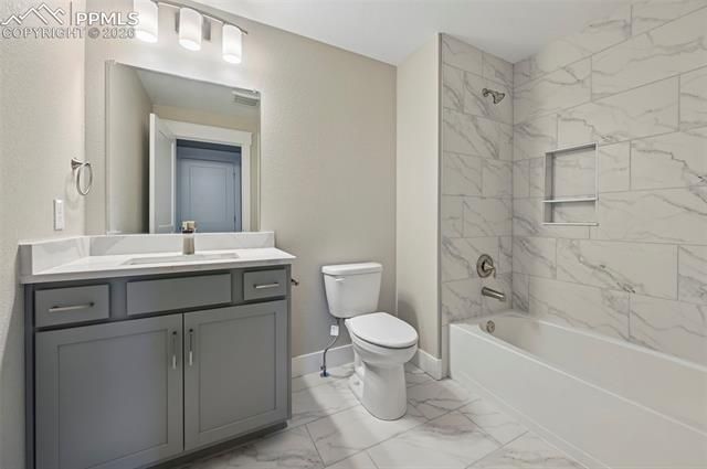 5950 Eagle Glen View 102, Colorado Springs, CO 80919
