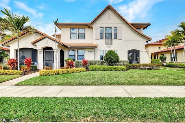 1439 Santiago CIR 2101, Naples, FL 34113