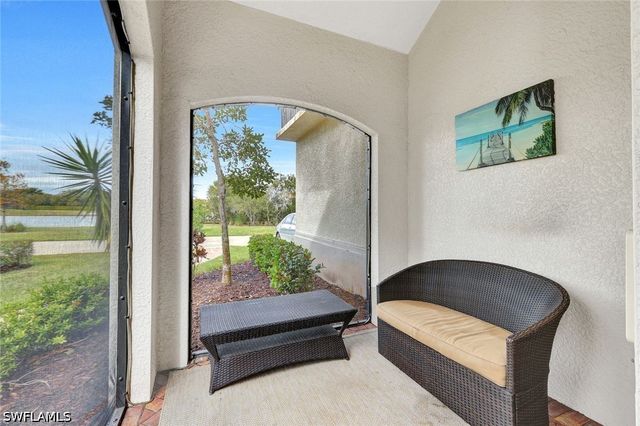 1439 Santiago CIR 2101, Naples, FL 34113