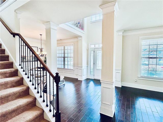 911 Rainsong Court, Braselton, GA 30517