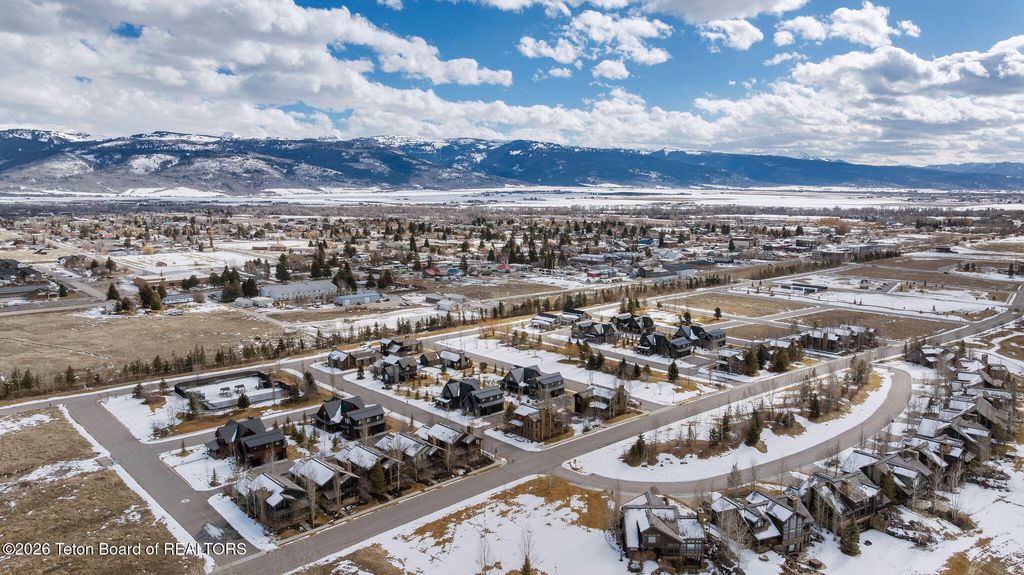 735 JASMINE Avenue, Driggs, ID 83422 photo 6