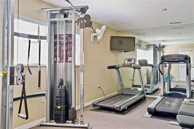 5310 26TH ST W 202, Bradenton, FL 34207