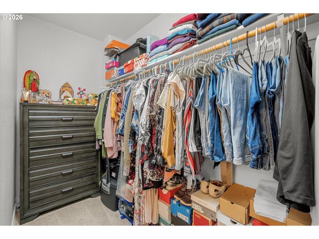 3121 Ne GLENCOE OAKS Pl, Hillsboro, OR 97124