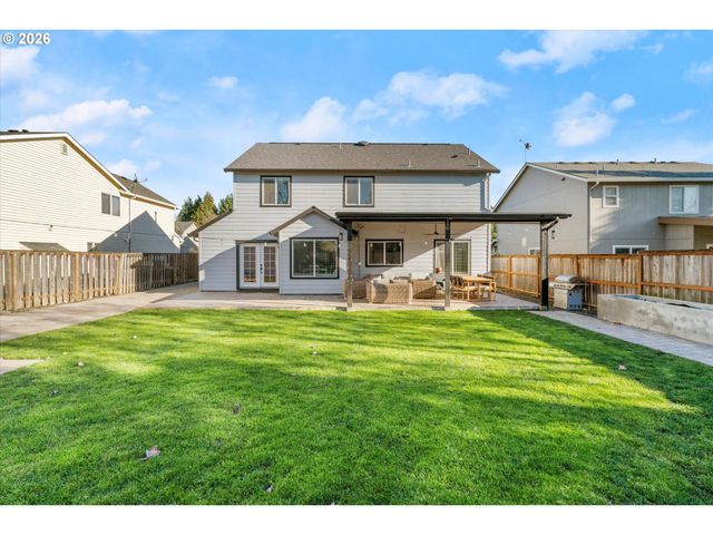 3121 Ne GLENCOE OAKS Pl, Hillsboro, OR 97124