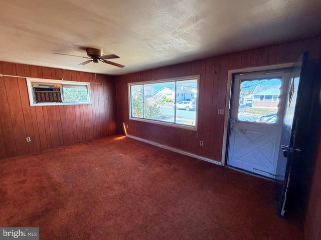 1062 HALE ST, Pottstown, PA 19464