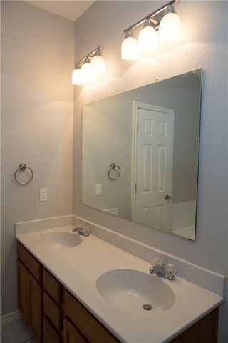 2410 South Forest Hill, Corinth, TX 76210
