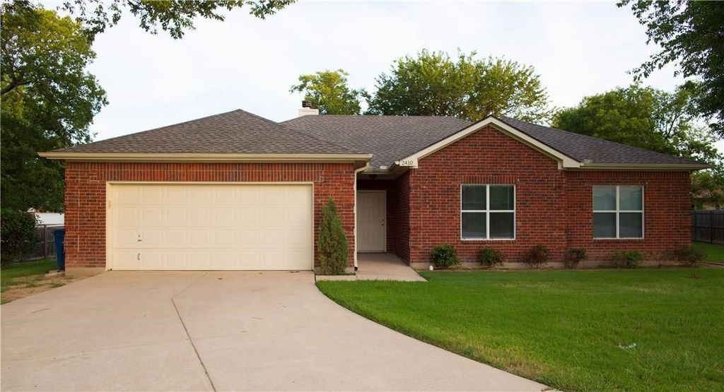 2410 South Forest Hill, Corinth, TX 76210