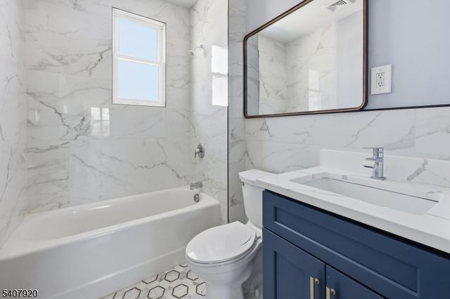 251 Nesbit Ter, Irvington Twp., NJ 07111