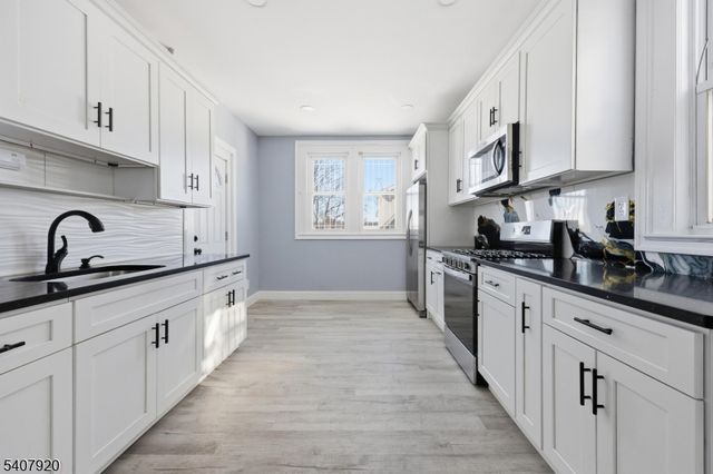 251 Nesbit Ter, Irvington Twp., NJ 07111