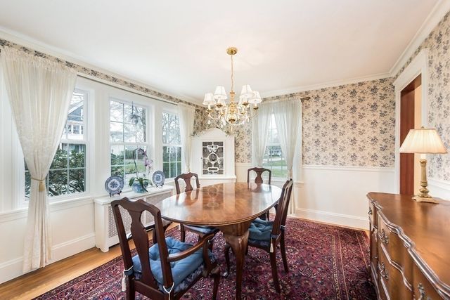 62 Evergreen Ave, Newton, MA 02466
