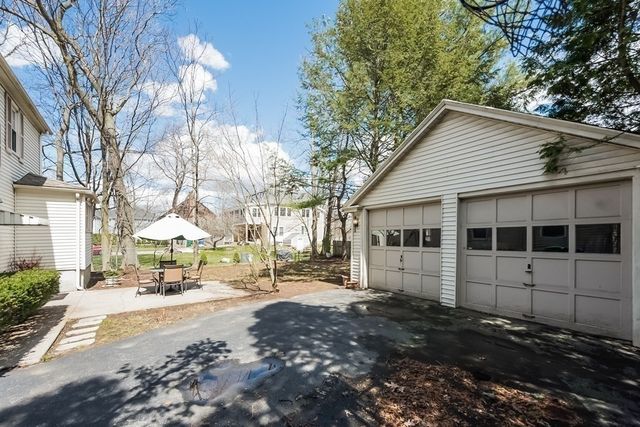 62 Evergreen Ave, Newton, MA 02466