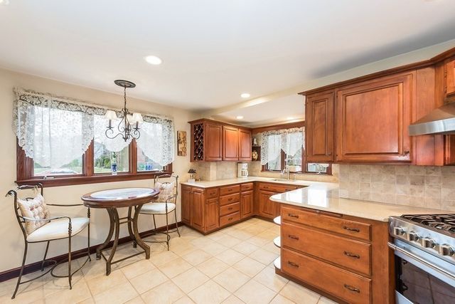 62 Evergreen Ave, Newton, MA 02466
