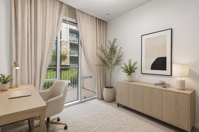 1600 Barton Springs RD 5103, Austin, TX 78704