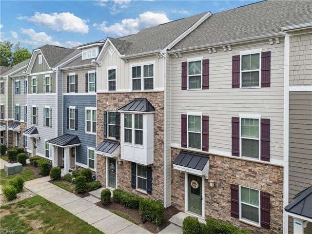 609 Brickell CHSE, Chesapeake, VA 23324