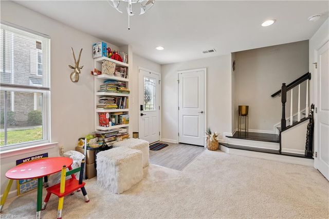 609 Brickell CHSE, Chesapeake, VA 23324