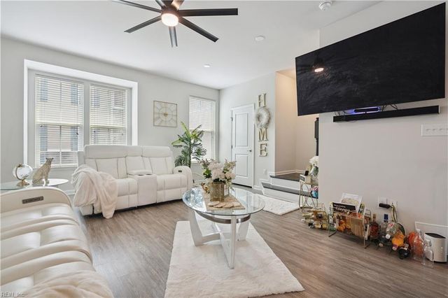 609 Brickell CHSE, Chesapeake, VA 23324