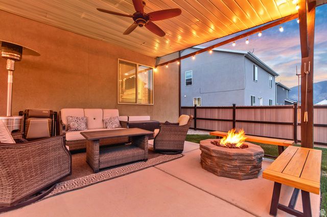 370 STONE HOLLOW DR, Santaquin, UT 84655