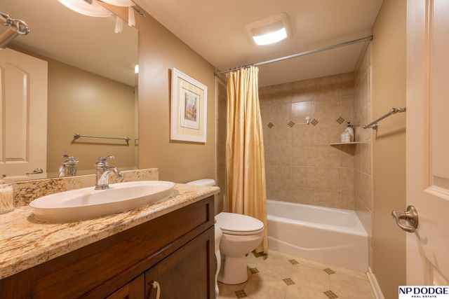 4600 Firebush Lane, Lincoln, NE 68516