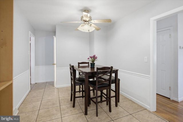 300 TAMARA CIR, Newark, DE 19711