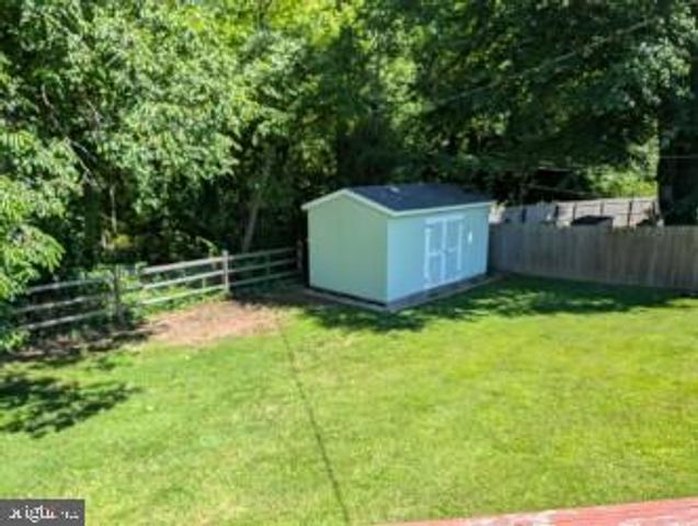 300 TAMARA CIR, Newark, DE 19711