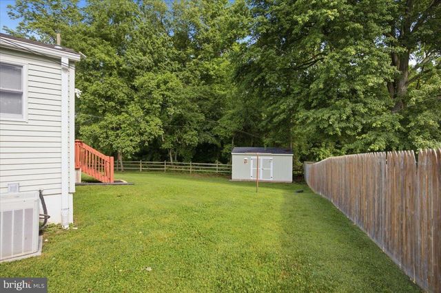 300 TAMARA CIR, Newark, DE 19711
