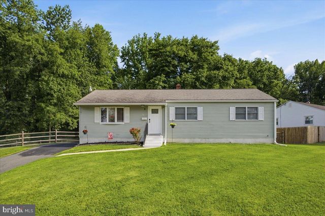 300 TAMARA CIR, Newark, DE 19711