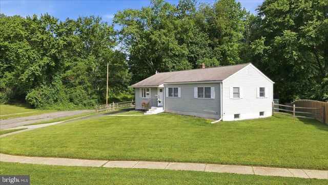 300 TAMARA CIR, Newark, DE 19711