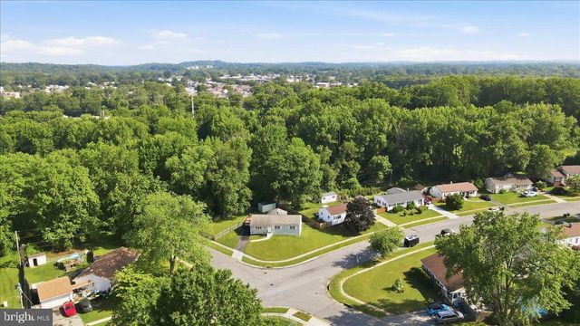 300 TAMARA CIR, Newark, DE 19711