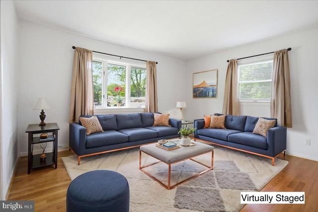 300 TAMARA CIR, Newark, DE 19711