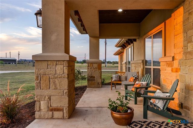 209 Stonehouse Drive, Liberty Hill, TX 78642