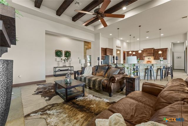 209 Stonehouse Drive, Liberty Hill, TX 78642