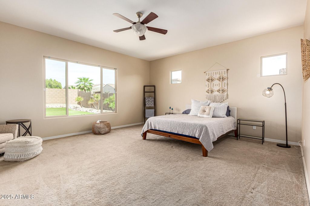 Image 20 of property listing at 18406 W VERBENA Drive, Goodyear, AZ 85338