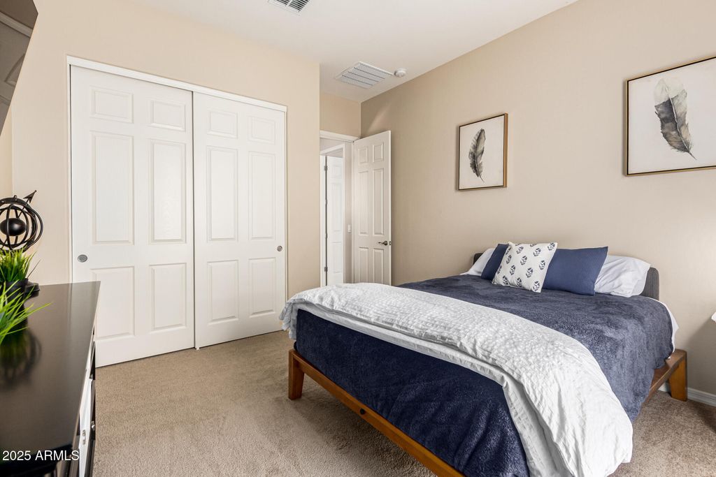 Image 29 of property listing at 18406 W VERBENA Drive, Goodyear, AZ 85338