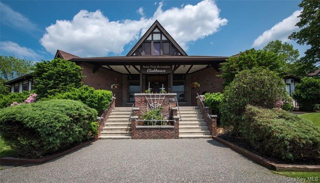 716 Sierra Vista Lane, Valley Cottage, NY 10989