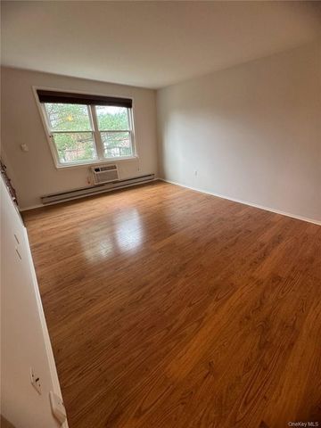 716 Sierra Vista Lane, Valley Cottage, NY 10989