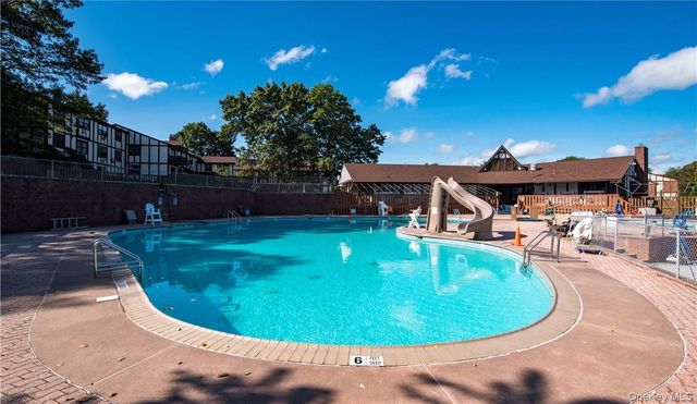 716 Sierra Vista Lane, Valley Cottage, NY 10989