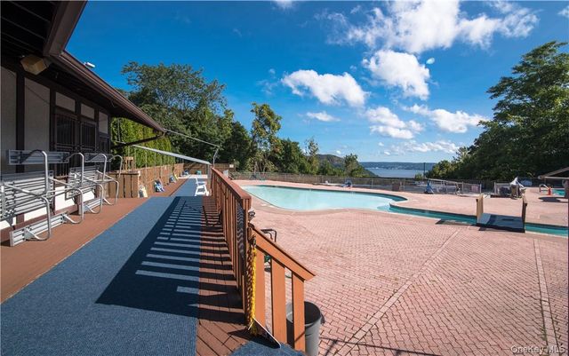 716 Sierra Vista Lane, Valley Cottage, NY 10989