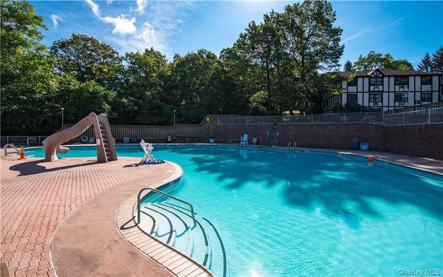 716 Sierra Vista Lane, Valley Cottage, NY 10989