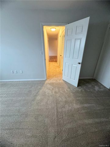 716 Sierra Vista Lane, Valley Cottage, NY 10989