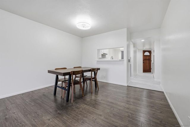 7245 Navajo D250, San Diego, CA 92119